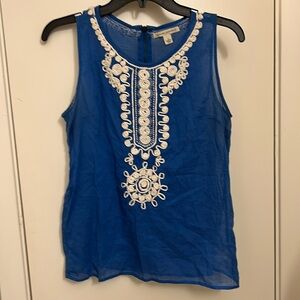 Very lightweight cotton top
